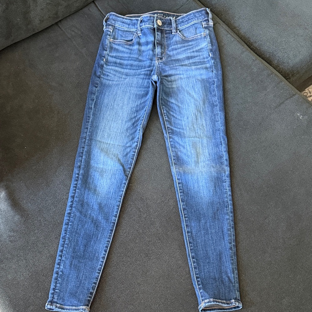 American Eagle Outfitters Slim Skinny Jeans in Medium Blue